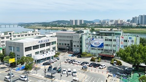 여주시 "노인 시내버스 무상교통 지원 정책으로 이용자 증가" - 뉴스 썸네일 이미지